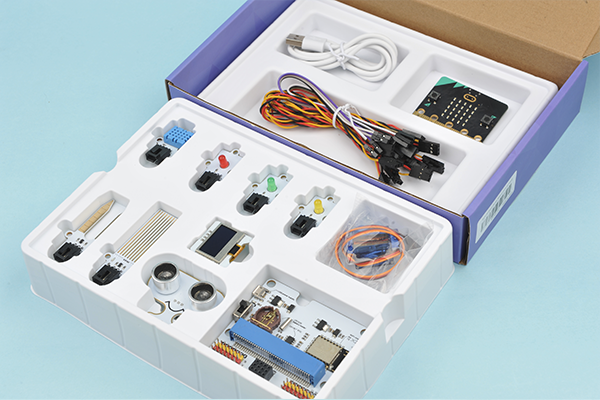 ../../_images/microbit-Smart-City-Kit-case-01-02.png